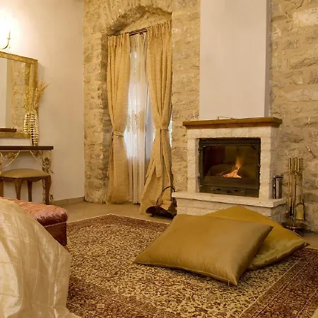 بيت ضيافة To Archontiko Tis Marias Klávsion